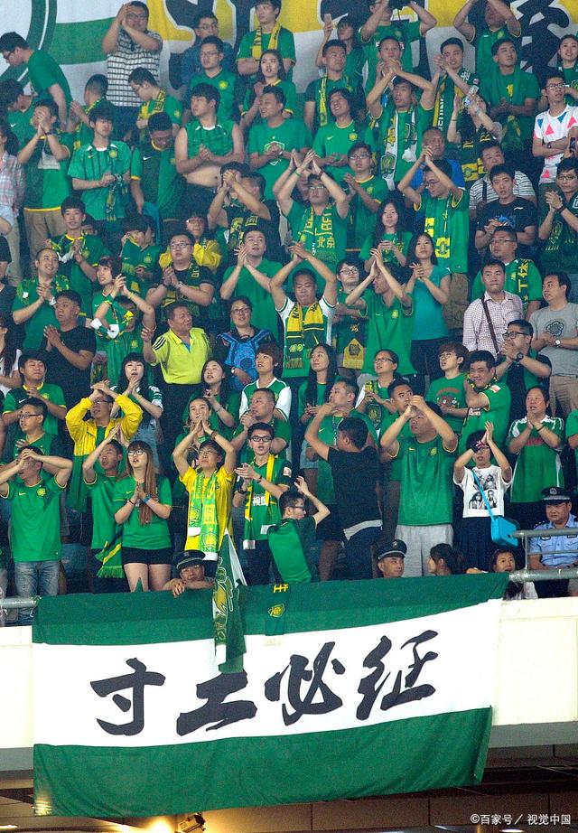 德科：梅西短暂回归？这不可能；还没和莱万谈续约的事（德科：梅西短期回归无望；与莱万续约尚未开启）