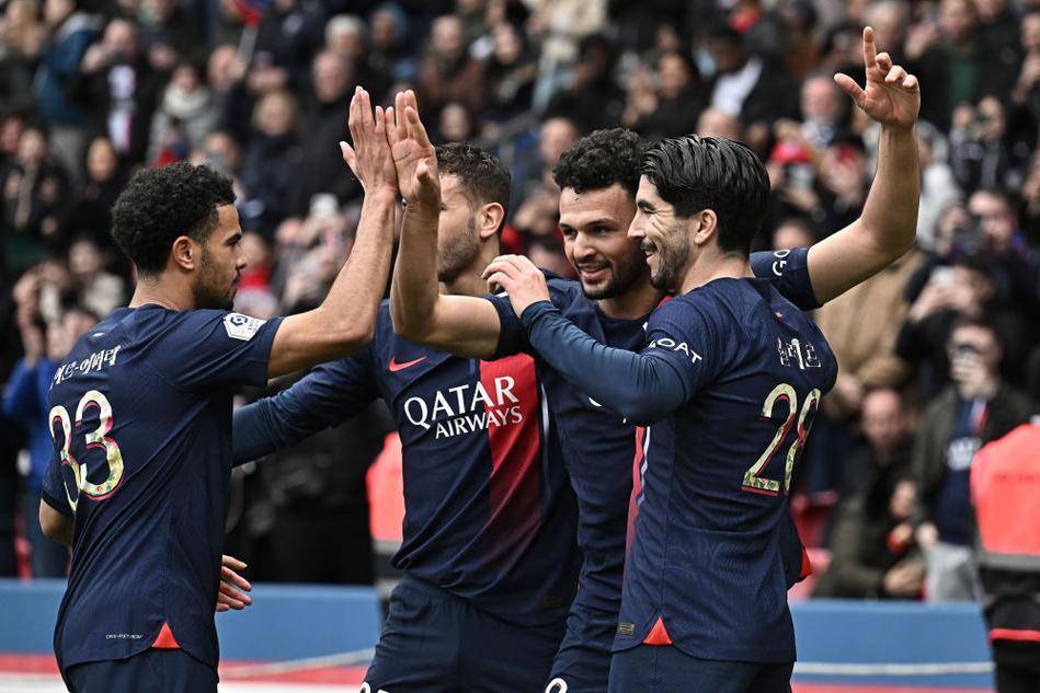 卡卢卢：领先之后我们必须更致命；我们应该获得一粒点球（卡卢卢：取得领先后要更具杀伤力；那球应判点球）