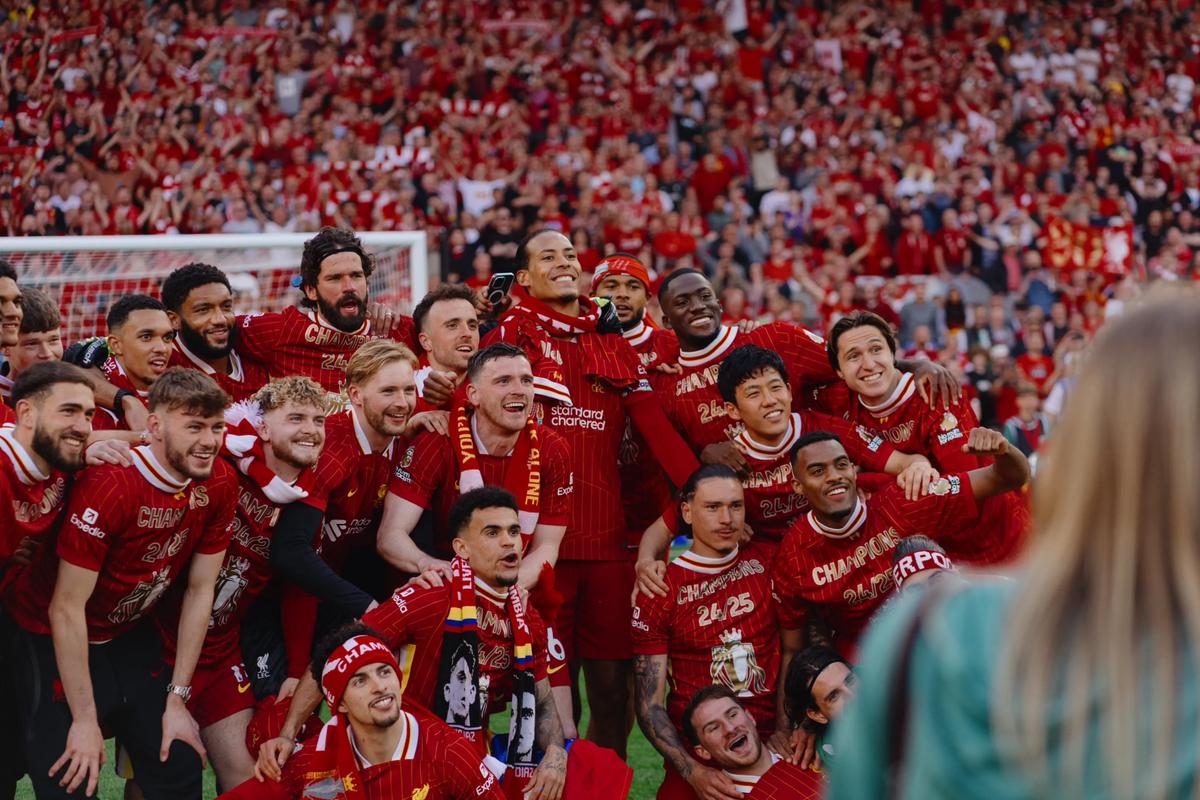 又伤了，对阵柏林联合时帕夫洛维奇的左大腿出现伤病（帕夫洛维奇战柏林联合左大腿再度受伤）