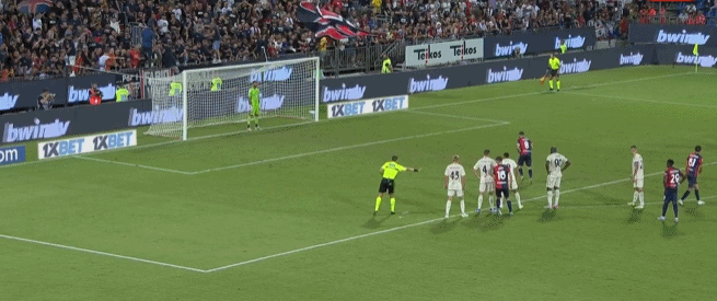 拜仁已连续19场联赛进球2+，有望追平自己保持的德甲纪录（拜仁联赛已连19场至少进两球，有望追平自身保持的德甲纪录）