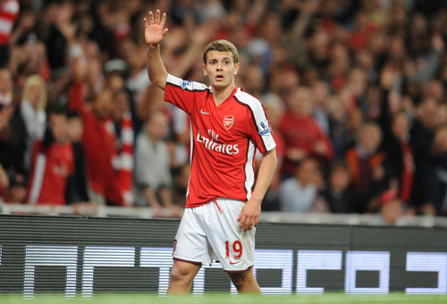 英超积分榜更新：曼城领先优势扩大,（英超最新积分形势：曼城继续拉开差距）