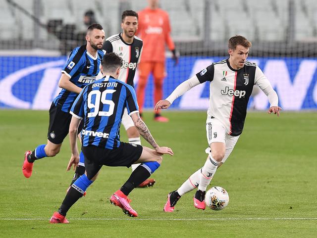 阿尔瓦雷斯马竞生涯欧冠进球数上双，成队史第三人（阿尔瓦雷斯欧冠为马竞进球破两位数，队史第3人）